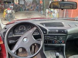 Begagnad 1992 BMW 518 Sedan | 45 000 kr