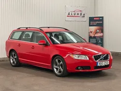 Röd Begagnad 2012 Volvo V70 Momentum Kombi | 104 900 kr (Marknadspris)