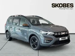 Grå Ny 2025 Dacia Jogger Extreme Kombi | 281 400 kr (Marknadspris)