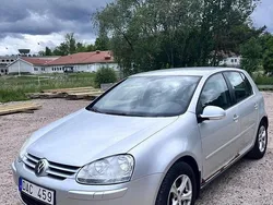 Silver Begagnad 2009 VW Golf Halvkombi | 24 000 kr (Superpris)