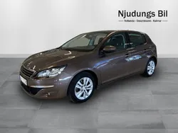 Okänd Begagnad 2013 Peugeot 308 Active Halvkombi | 99 900 kr (Marknadspris)
