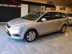 Grå Begagnad 2008 Ford Focus Kombi | 42 900 kr (Dyr)