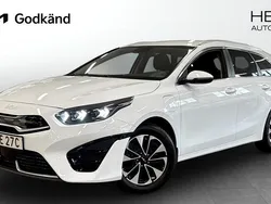 Vit (white) Begagnad 2022 Kia Ceed Advance Kombi | 239 900 kr (Marknadspris)