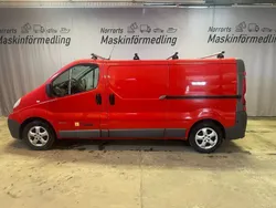 Röd Begagnad 2014 Renault Trafic Van | 64 900 kr (Dyr)