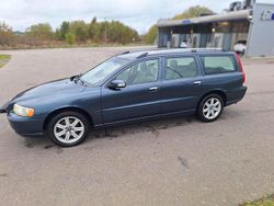 Blå Begagnad 2007 Volvo V70 Momentum Kombi | 55 000 kr (Lite dyr)
