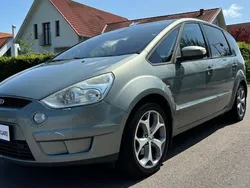 Grå Begagnad 2009 Ford S-MAX S Minibuss | 49 900 kr