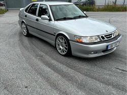 Grå Begagnad 2003 Saab 9-3 Halvkombi | 78 000 kr