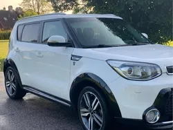 Vit Begagnad 2016 Kia Soul SUV | 119 900 kr (Bra pris)