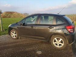 Svart Begagnad 2010 Citroën C3 Halvkombi | 31 900 kr (Marknadspris)