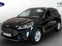 Svart (black) Begagnad 2022 Ford Kuga Titanium SUV | 244 900 kr (Marknadspris)