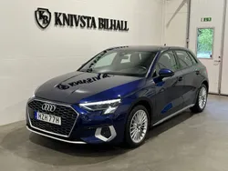 Blå Begagnad 2020 Audi A3 Sportback Proline Halvkombi | 198 700 kr (Marknadspris)
