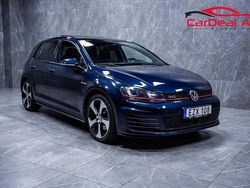 Mörkblå Begagnad 2016 VW Golf VII GTI Halvkombi | 224 800 kr (Lite dyr)