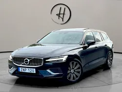 Svart Begagnad 2022 Volvo V60 Inscription Kombi | 285 000 kr (Bra pris)