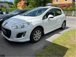 Vit Begagnad 2011 Peugeot 308 Halvkombi | 51 500 kr (Marknadspris)