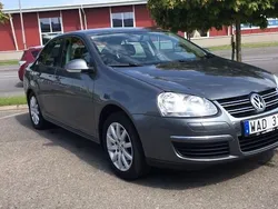 Grå Begagnad 2009 VW Jetta Trendline Sedan | 40 000 kr (Dyr)