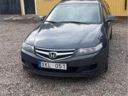 Grå Begagnad 2006 Honda Accord Sport Kombi | 17 500 kr (Bra pris)
