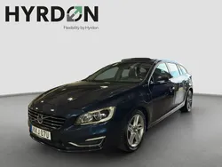 Mörkblå Begagnad 2013 Volvo V60 Summum Kombi | 159 000 kr (Bra pris)