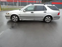 Grå Begagnad 2003 Saab 9-5 Linear Kombi | 15 000 kr (Marknadspris)