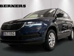 Blå Begagnad 2021 Skoda Karoq Style SUV | 239 900 kr (Marknadspris)