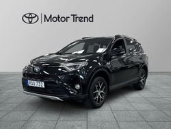 Svart Begagnad 2016 Toyota RAV4 Hybrid Active SUV | 239 000 kr (Bra pris)