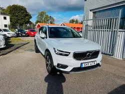 Silver Begagnad 2020 Volvo XC40 Momentum SUV | 279 900 kr (Marknadspris)