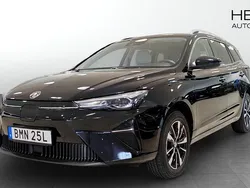 Svart (black) Begagnad 2022 MG MG5 EV Comfort Kombi | 224 900 kr