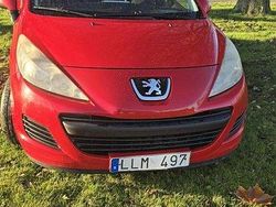Röd Begagnad 2010 Peugeot 207 Halvkombi | 18 000 kr (Bra pris)
