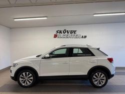 Vit Begagnad 2017 VW T-Roc SUV | 179 500 kr (Marknadspris)