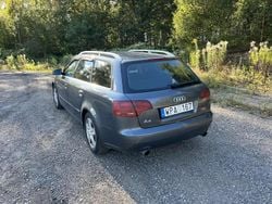 Grå Begagnad 2005 Audi A4 Comfort Kombi | 25 000 kr (Marknadspris)