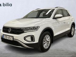 Vit Begagnad 2022 VW T-Roc Life SUV | 239 800 kr (Marknadspris)