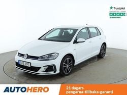 Vit Begagnad 2017 VW Golf VII GTE Halvkombi | 165 000 kr (Marknadspris)
