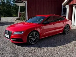 Röd Begagnad 2013 Audi A7 Sportback S-Line Halvkombi | 229 000 kr (Marknadspris)
