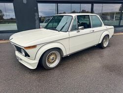 Vit Begagnad 1975 BMW 2002 Sedan | 1 395 000 kr