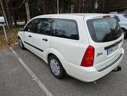Begagnad 1999 Ford Focus Kombi | 4 500 kr