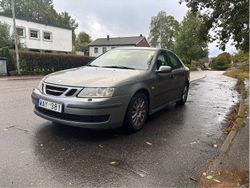Grå Begagnad 2004 Saab 9-3 Linear Sedan | 29 000 kr (Dyr)