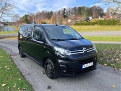 Svart Begagnad 2016 Citroën Jumpy | 89 000 kr (Superpris)