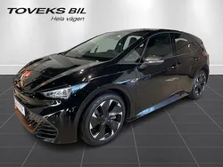 Svart (mythosschwarz) Begagnad 2025 Cupra Born e-Boost Halvkombi | 349 900 kr (Lite dyr)