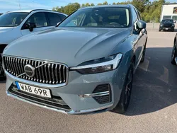 Grå (thunder grey metallic) Begagnad 2023 Volvo XC60 Core SUV | 459 000 kr (Bra pris)