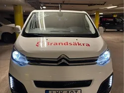 Vit Begagnad 2021 Citroën e-Jumpy Minibuss | 269 000 kr (Lite dyr)