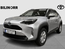 Silver Begagnad 2024 Toyota Yaris Cross Active SUV | 269 900 kr (Marknadspris)