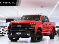 Röd Begagnad 2022 Chevrolet Silverado Van | 849 900 kr