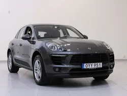 Mörkgrå Begagnad 2015 Porsche Macan S SUV | 379 900 kr (Marknadspris)