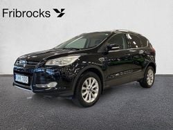 Svart Begagnad 2015 Ford Kuga Titanium SUV | 109 800 kr (Marknadspris)