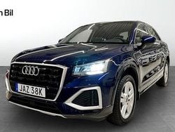 Navarrablå metallic Begagnad 2024 Audi Q2 Advanced Plus SUV | 279 000 kr (Marknadspris)