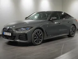 Grå (dravit grå metallic) Begagnad 2024 BMW i4 Comfort Edition Sedan | 589 900 kr (Marknadspris)