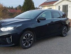 Begagnad 2021 Kia Ceed Kombi | 205 000 kr