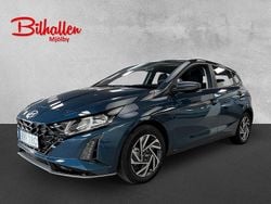 Blå Ny 2024 Hyundai i20 Essential Halvkombi | 266 500 kr (Marknadspris)