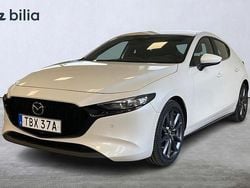 Vit Begagnad 2019 Mazda 3 Halvkombi | 169 900 kr (Marknadspris)
