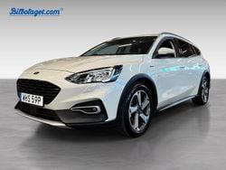 Vit Begagnad 2022 Ford Focus Active Kombi | 209 000 kr (Marknadspris)