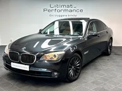 Grå Begagnad 2012 BMW 740 Sedan | 219 000 kr